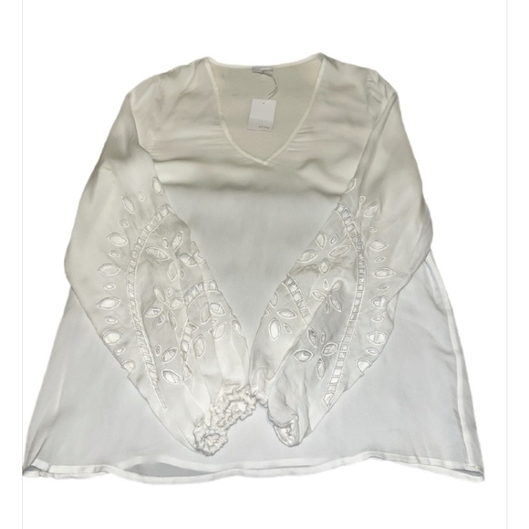 NWT Ecru White V-Neck Blouse with Embroidered Sleeves- Small - Picture 2 of 9